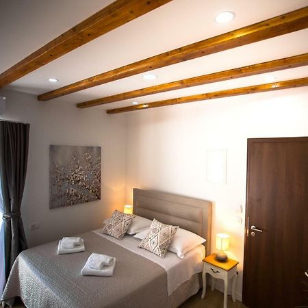 Katriga Luxury Studio, 4**** Old Town Apartamento Split Exterior foto